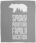 Smoky Mountain Family Vacation Bear (White) - Plush Fleece Blanket (50x60)