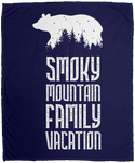 Smoky Mountain Family Vacation Bear (White) - Plush Fleece Blanket (50x60)